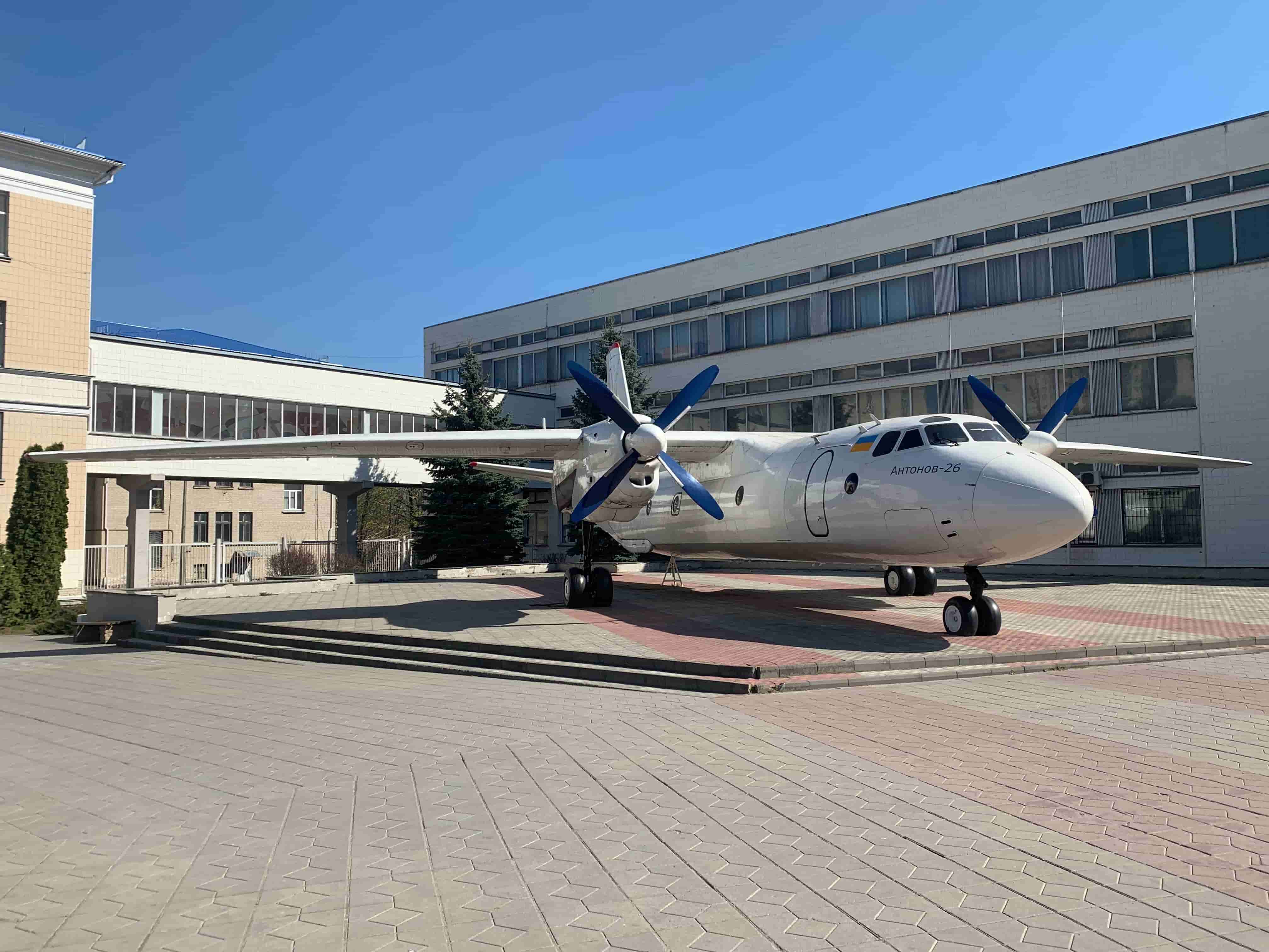 Antonov AN-26